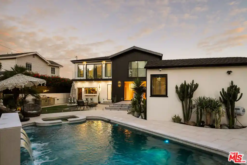 Photo 1 of Single family home for sale at 7832 Henefer Ave, Los Angeles, CA 90045 | MLS# 26984819 | Listing updated on 2026-10-15