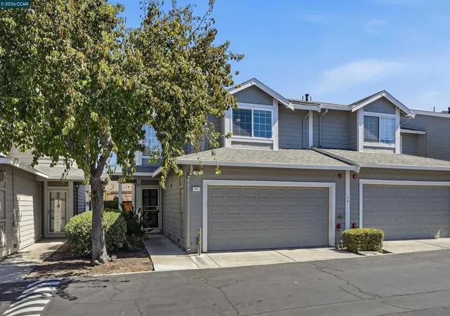 Photo 2 of Townhouse for sale at 142 Harris Cir, Bay Point, CA 94565 | MLS# 41148497 | Listing updated on 2026-10-09