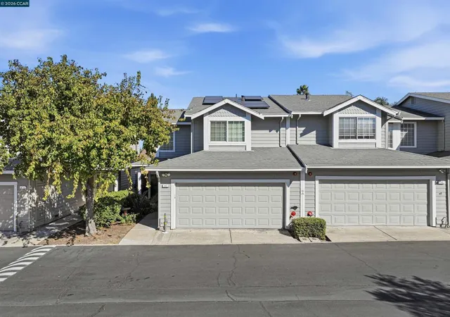 Photo 3 of Townhouse for sale at 142 Harris Cir, Bay Point, CA 94565 | MLS# 41148497 | Listing updated on 2026-10-09