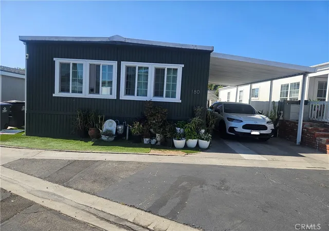 Photo 2 of Manufactured home for sale at 320 N Park Vista #180, Anaheim, CA 92806 | MLS# PW26202843 | Listing updated on 2026-09-21