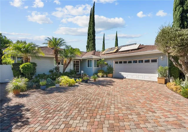 Photo 1 of Sale Pending at 8941 Gloria Ave, North Hills, CA 91343 | MLS# SR26191494 | Listing updated on 2026-10-27