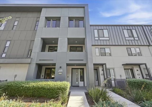 Listing Photo 1 - Condo for sale in building located at 44778 Challenge, Fremont, CA 94538 - Unit #1002