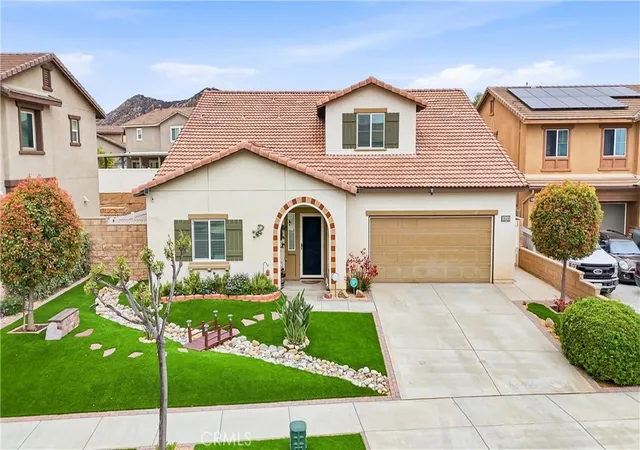 Photo 3 of Single family home for sale at 28430 Cottage, Murrieta, CA 92563 | MLS# OC26203344 | Listing updated on 2026-10-13