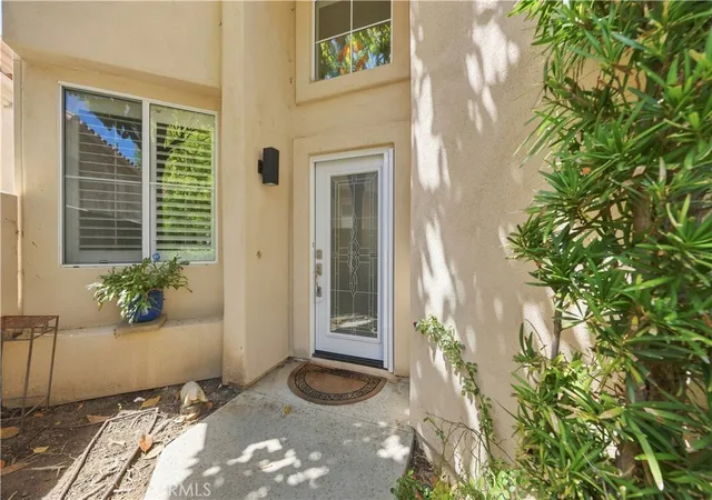 Photo 2 of Condo for sale at 37775 Bear View Cir, Murrieta, CA 92562 | MLS# SW26179406 | Listing updated on 2026-09-18