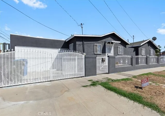 Photo 2 of Sale Pending at 1049 West 67th, Los Angeles, CA 90044 | MLS# DW26203488 | Listing updated on 2026-10-07