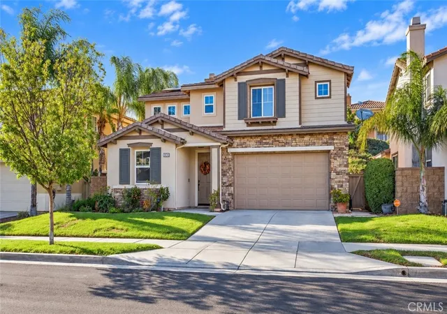 Photo 1 of Sale Pending at 35426 Coyote Crk Ct, Lake Elsinore, CA 92532 | MLS# SW26202647 | Listing updated on 2026-10-30