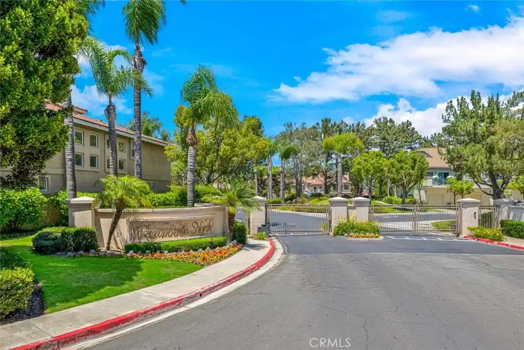 Listing Photo 47 - Condo for sale in 7999 E Viewrim located at 7999 E Viewrim, Anaheim, CA 92808 - Unit 7999 E Viewrim