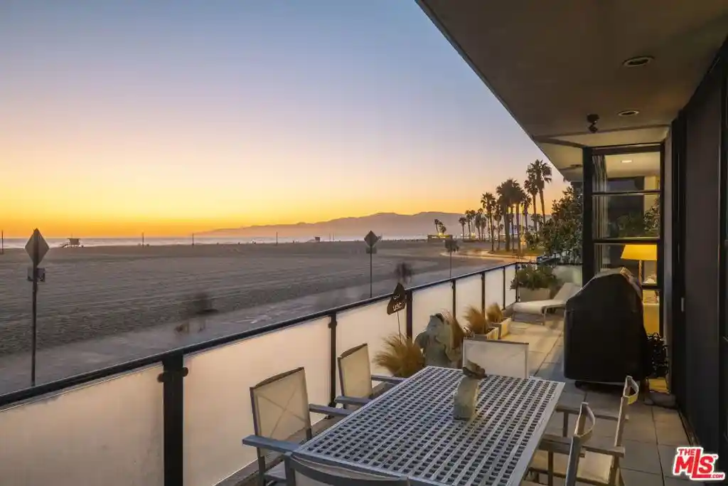 Photo 1 of Condo for sale at 117 Ocean Front Walk, Venice, CA 90291 | MLS# 26920363 | Listing updated on 2026-10-19