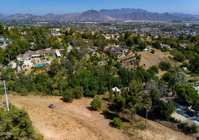 Photo 1 of Land for sale at 0 Vientos Rd, Camarillo, CA 93010 | MLS# V1-38779 | Listing updated on 2026-09-17