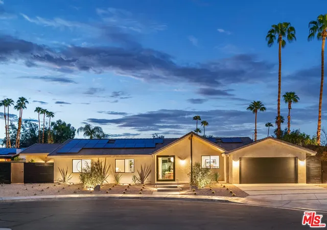 Photo 2 of Single family home for sale at 2942 E Orella Cir, Palm Springs, CA 92264 | MLS# 26988199 | Listing updated on 2026-10-08