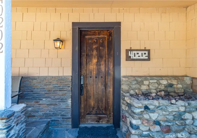 Photo 3 of Single family home for sale at 40202 Calle El Clavelito, Green Valley, CA 91390 | MLS# SR26201550 | Listing updated on 2026-09-18