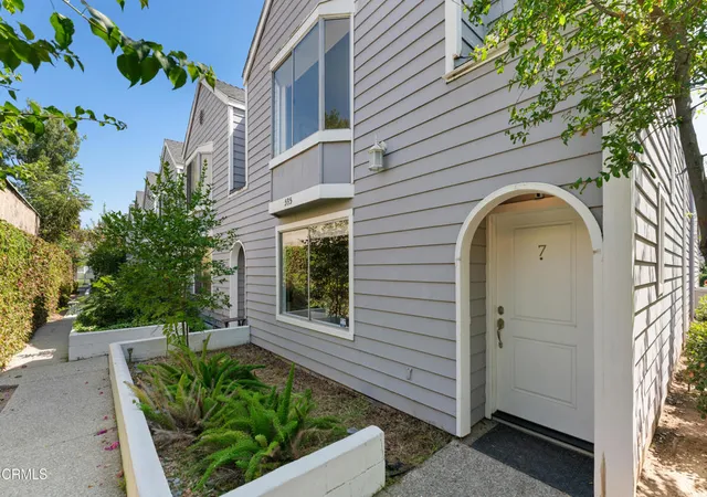Photo 1 of Sale Pending at 595 N Garfield Ave #7, Pasadena, CA 91101 | MLS# P1-28879 | Listing updated on 2026-10-12