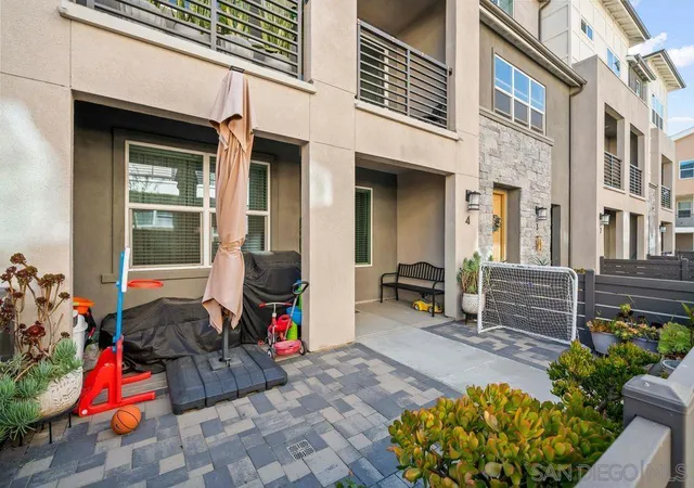 Photo 3 of Townhouse for sale at 771 Abby Dr #4, Chula Vista, CA 91911 | MLS# 260022758SD | Listing updated on 2026-09-28