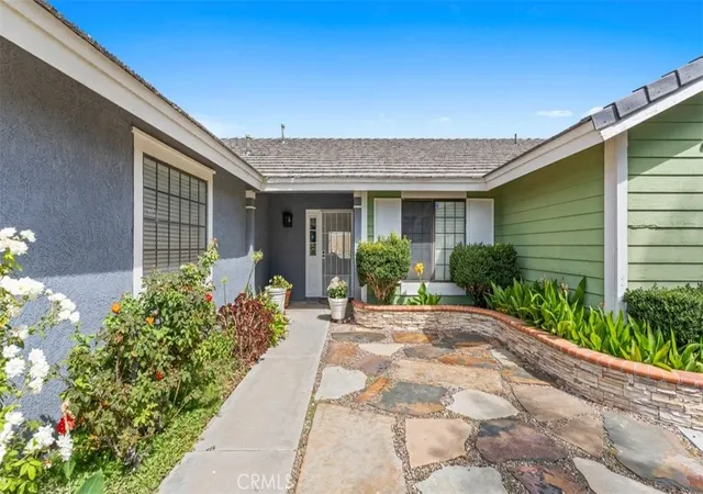 Photo 2 of Single family home for sale at 13470 Ironstone Ave, Victorville, CA 92392 | MLS# CV26203619 | Listing updated on 2026-10-08