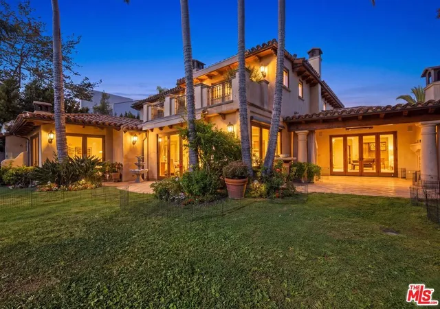 Photo 1 of Mansion for sale at 1617 Tower Grv Dr, Beverly Hills, CA 90210 | MLS# 26986681 | Listing updated on 2026-10-08
