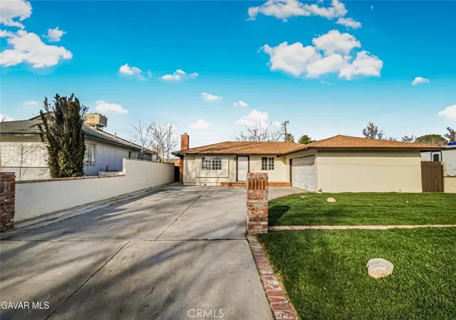 Photo 1 of Single family home for sale at 45503 11th Street W, Lancaster, CA 93534 | MLS# SR26203695 | Listing updated on 2026-09-18