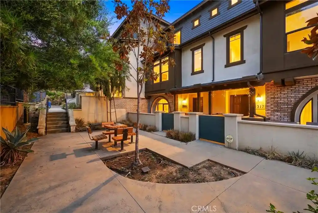 Listing Photo 1 - Condo for sale in 5315 Bihr Ct located at 5315 Bihr Ct, Whittier, CA 90601 - Unit 5315 Bihr Ct