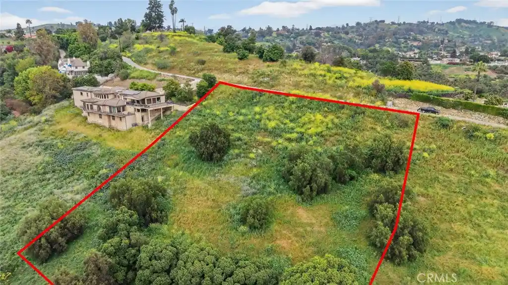 Photo 1 of Land for sale at 948 Picaacho Dr, La Habra Heights, CA 90631 | MLS# CV26203650 | Listing updated on 2026-10-13
