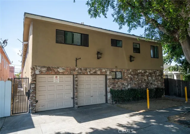 Photo 1 of Multi family home for sale at 1137 Junipero Ave, Long Beach, CA 90804 | MLS# OC26203726 | Listing updated on 2026-09-17