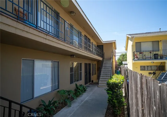 Multi family home for sale at 1137 Junipero Ave, Long Beach, CA 90804 | MLS# OC26203726 | Listing updated on 2026-09-17