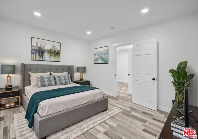 Photo 4 of Single family home for sale at 425 N Eastern Ave, Los Angeles, CA 90022 | MLS# 26989485 | Listing updated on 2026-10-01