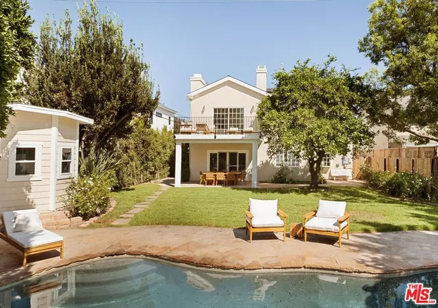 Single family home for sale at 4381 Ave Lemp, Los Angeles, CA 91604 | MLS# 26989479