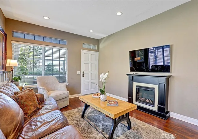 Photo 2 of Condo for sale at 33 Leonado, Rancho Santa Margarita, CA 92688 | MLS# IG26203643 | Listing updated on 2026-10-10