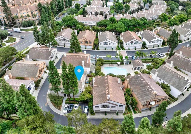 Photo 3 of Sale Pending at 5536 Renaissance #2, San Diego, CA 92122 | MLS# 260022777SD | Listing updated on 2026-09-29