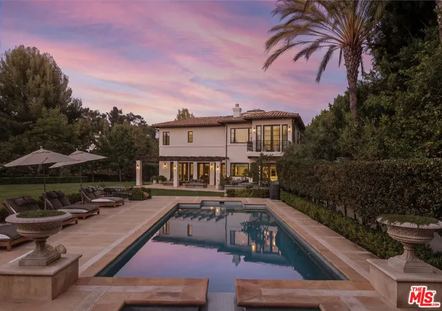 Photo 2 of Mansion for sale at 2481 Summitridge Dr, Beverly Hills, CA 90210 | MLS# 26904967 | Listing updated on 2026-09-25