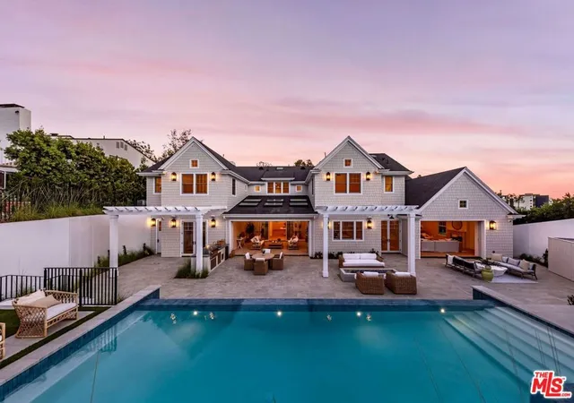 Photo 2 of Mansion for sale at 837 Muskingum Ave, Pacific Palisades, CA 90272 | MLS# 26972979 | Listing updated on 2026-10-08