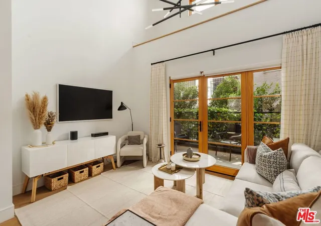 Photo 3 of Townhouse for sale at 1035 N Vista St, West Hollywood, CA 90046 | MLS# 26989441 | Listing updated on 2026-10-07