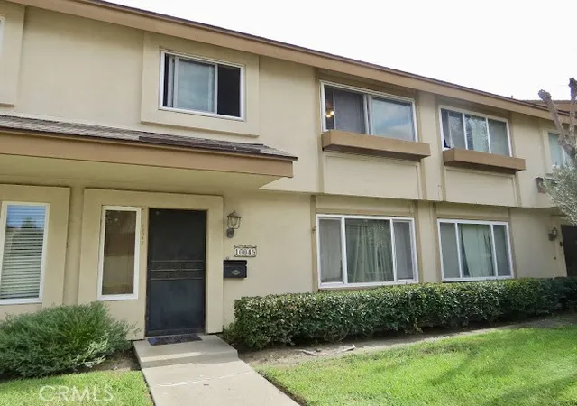 Townhouse for sale at 10045 Karmont, South Gate, CA 90280 | MLS# MB26203340