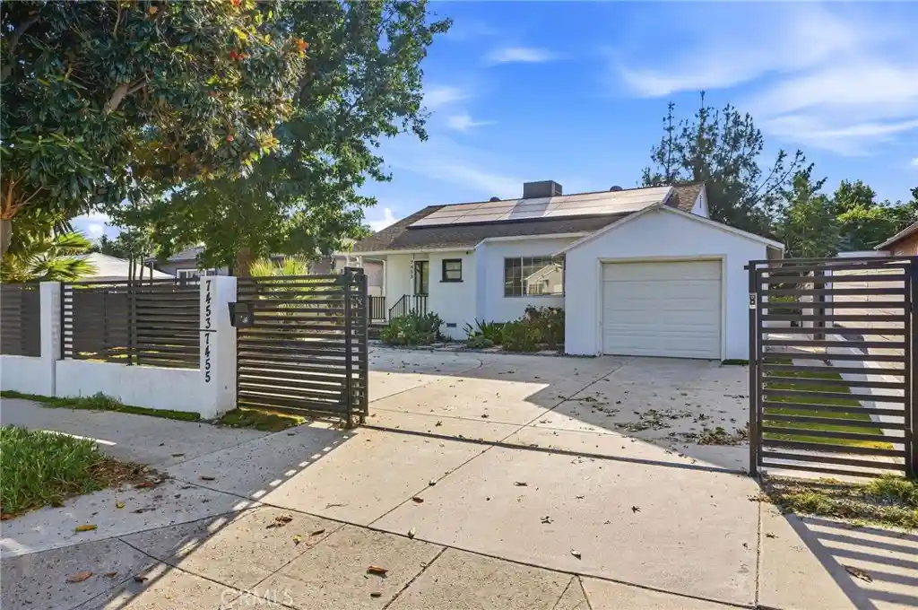 Multi family home for sale at 7455 Blewett Ave, Van Nuys, CA 91406 | MLS# SR26203901
