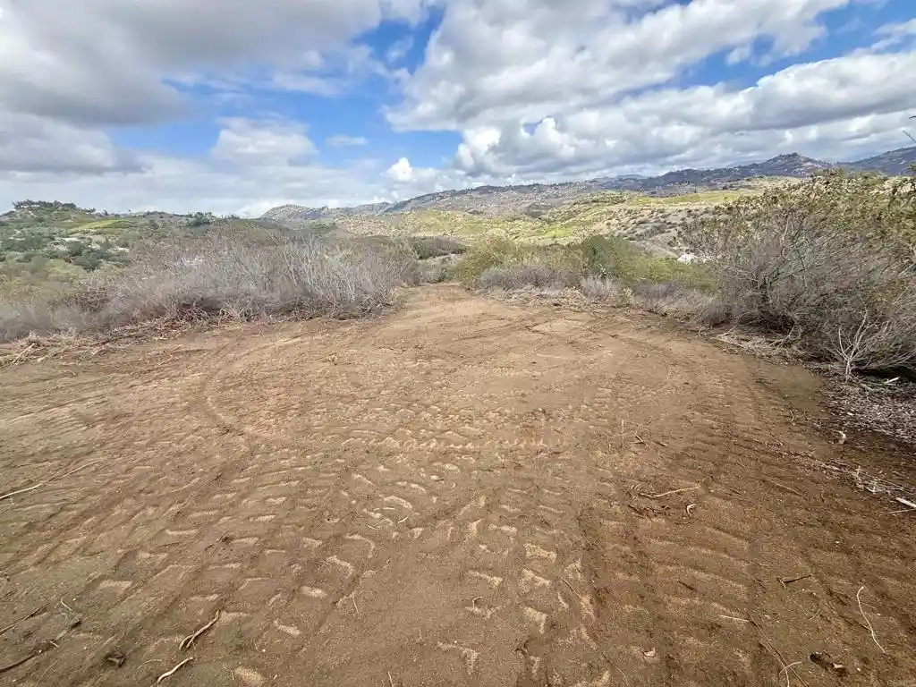 Land for sale at Mission Ridge Ln 22, Fallbrook, CA 92028 | MLS# NDP2608725