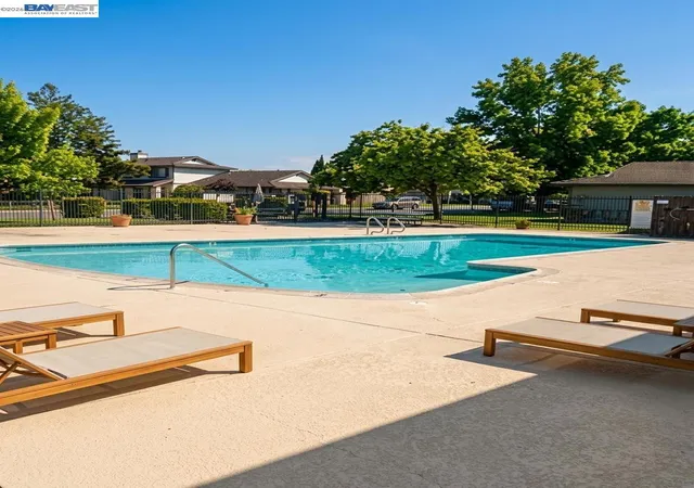 Photo 3 of Condo for sale at 2101 Lemontree Way #4, Antioch, CA 94509 | MLS# 41148608 | Listing updated on 2026-10-01