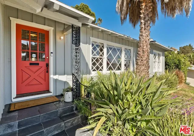Photo 2 of Single family home for sale at 4465 Don Miguel Dr, Los Angeles, CA 90008 | MLS# 26989629 | Listing updated on 2026-10-03