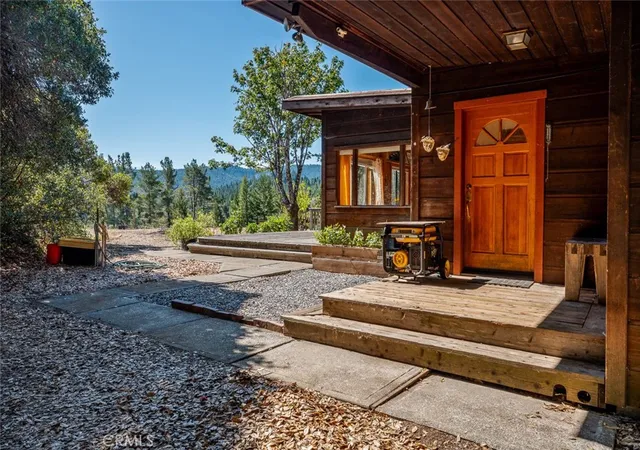 Photo 2 of Single family home for sale at 19020 Gschwend Rd, Philo, CA 95466 | MLS# LC26203981 | Listing updated on 2026-09-18