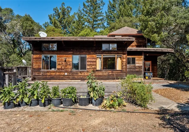 Photo 4 of Single family home for sale at 19020 Gschwend Rd, Philo, CA 95466 | MLS# LC26203981 | Listing updated on 2026-09-18