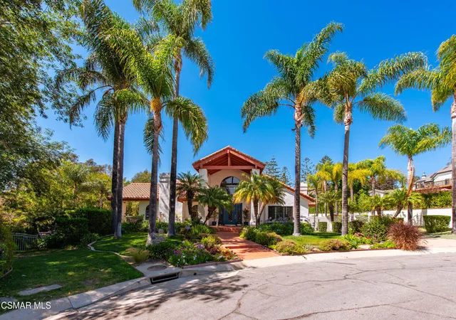 Photo 2 of Single family home for sale at 351 Las Tuero Ct, Camarillo, CA 93010 | MLS# 226004449 | Listing updated on 2026-09-30