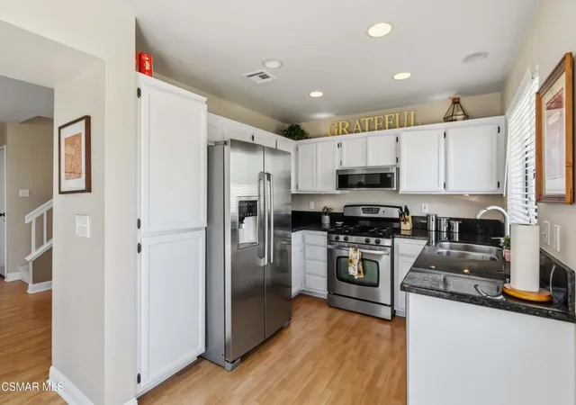 Photo 3 of Single family home for sale at 1160 Knottingham St, Simi Valley, CA 93065 | MLS# 226004450 | Listing updated on 2026-10-02