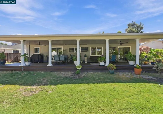 Photo 1 of Sale Pending at 1211 Orange St, Concord, CA 94518 | MLS# 41148623 | Listing updated on 2026-10-04