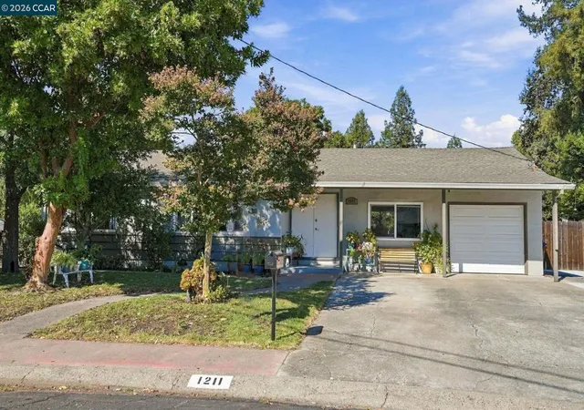 Photo 2 of Sale Pending at 1211 Orange St, Concord, CA 94518 | MLS# 41148623 | Listing updated on 2026-10-04