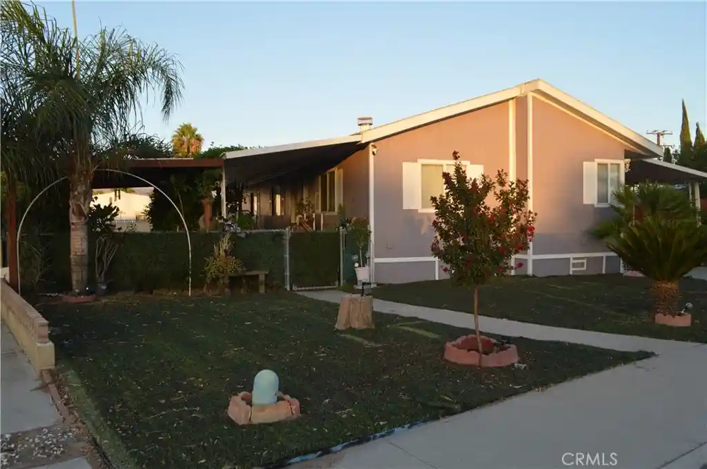 Photo 1 of Manufactured home for sale at 115 N Manzanita Ct, San Jacinto, CA 92582 | MLS# SW26204107 | Listing updated on 2026-10-24