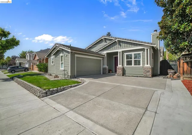 Photo 3 of Sale Pending at 105 Havenwood Ave, Brentwood, CA 94513 | MLS# 41148627 | Listing updated on 2026-09-30