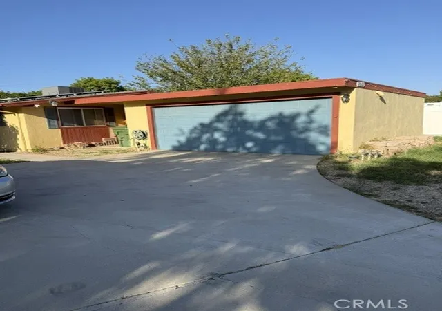 Photo 3 of Sale Pending at 20627 Haynes, Winnetka, CA 91306 | MLS# SR26204121 | Listing updated on 2026-09-27