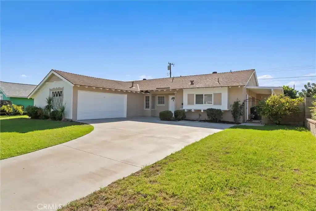 Photo 1 of Sale Pending at 11271 Cherry St, Los Alamitos, CA 90720 | MLS# PW26203997 | Listing updated on 2026-10-22