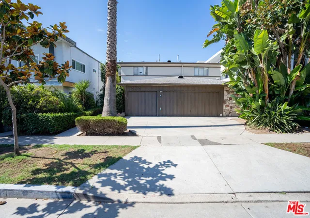 Photo 3 of Multi family home for sale at 1434 15th Street, Santa Monica, CA 90404 | MLS# 26989859 | Listing updated on 2026-09-25