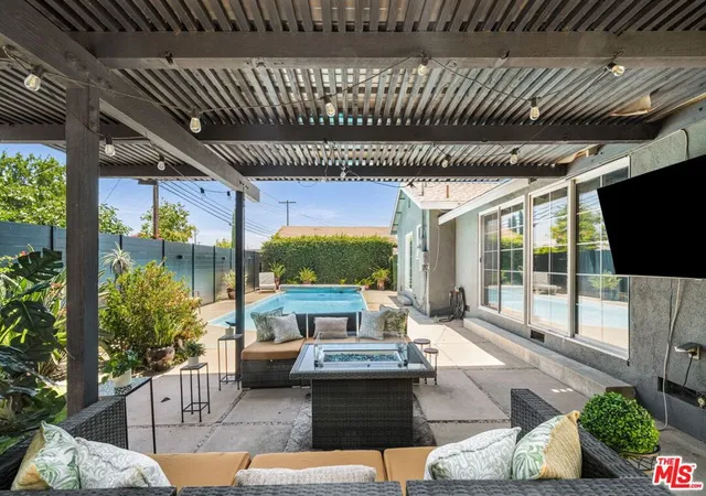 Photo 1 of Single family home for sale at 9134 Swinton Ave, North Hills, CA 91343 | MLS# 26988517 | Listing updated on 2026-09-27