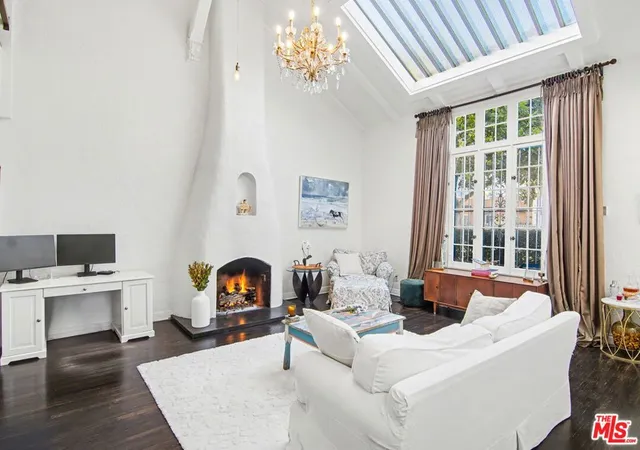 Condo for sale at 6204 Banner Ave #2, Los Angeles, CA 90038 | MLS# 26989855