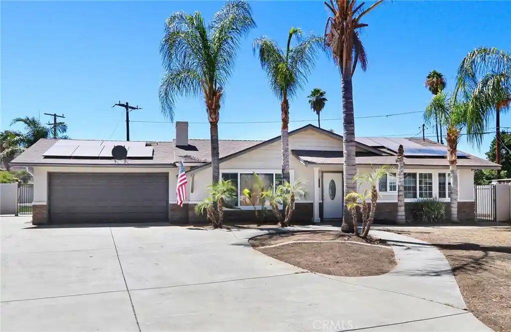 Single family home for sale at 27091 Val Deane, Hemet, CA 92544 | MLS# OC26204104